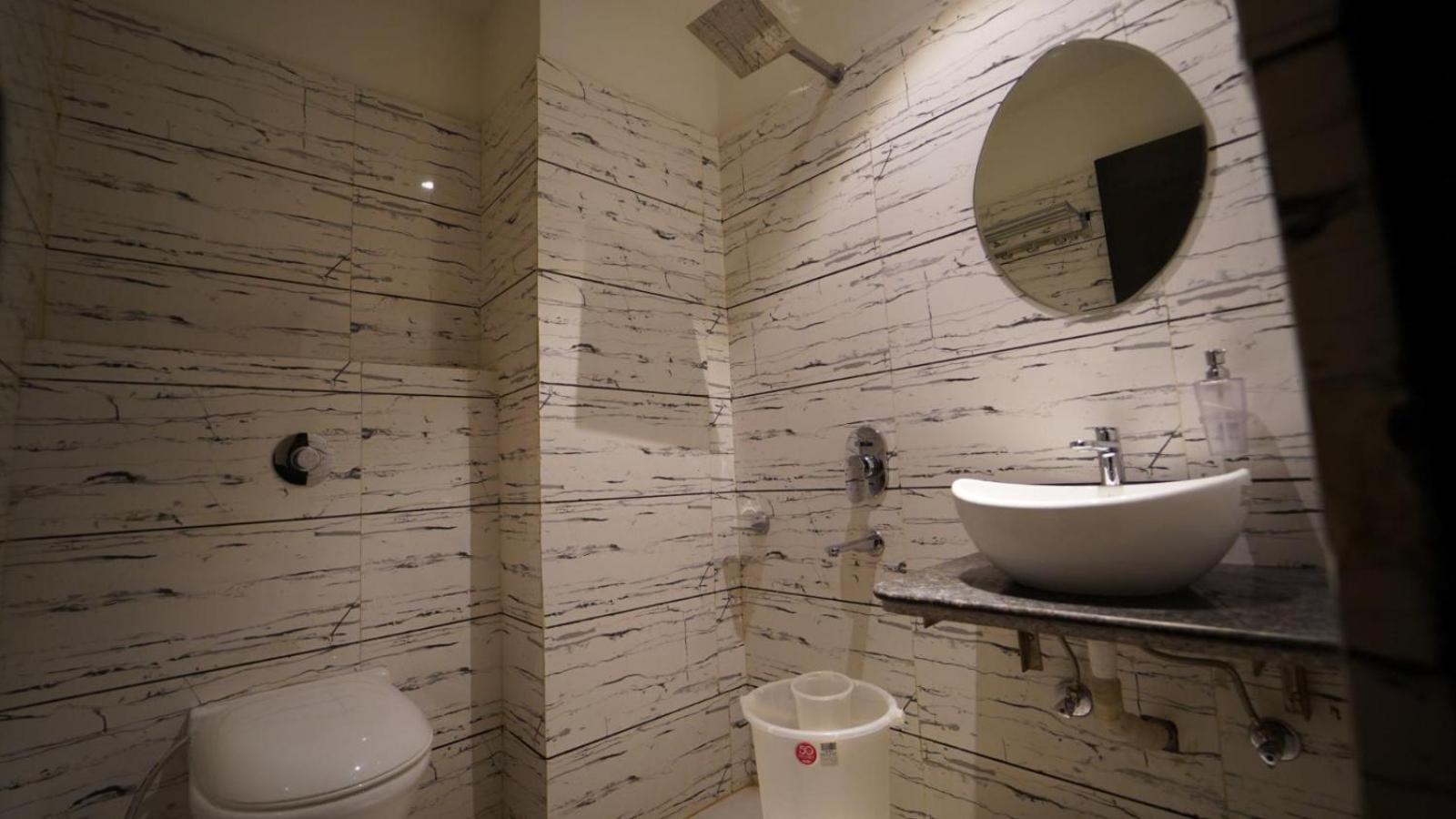 Hotel Avi Inn Амрітсар Екстер'єр фото
